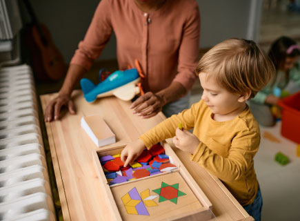 THE MONTESSORI HOME
